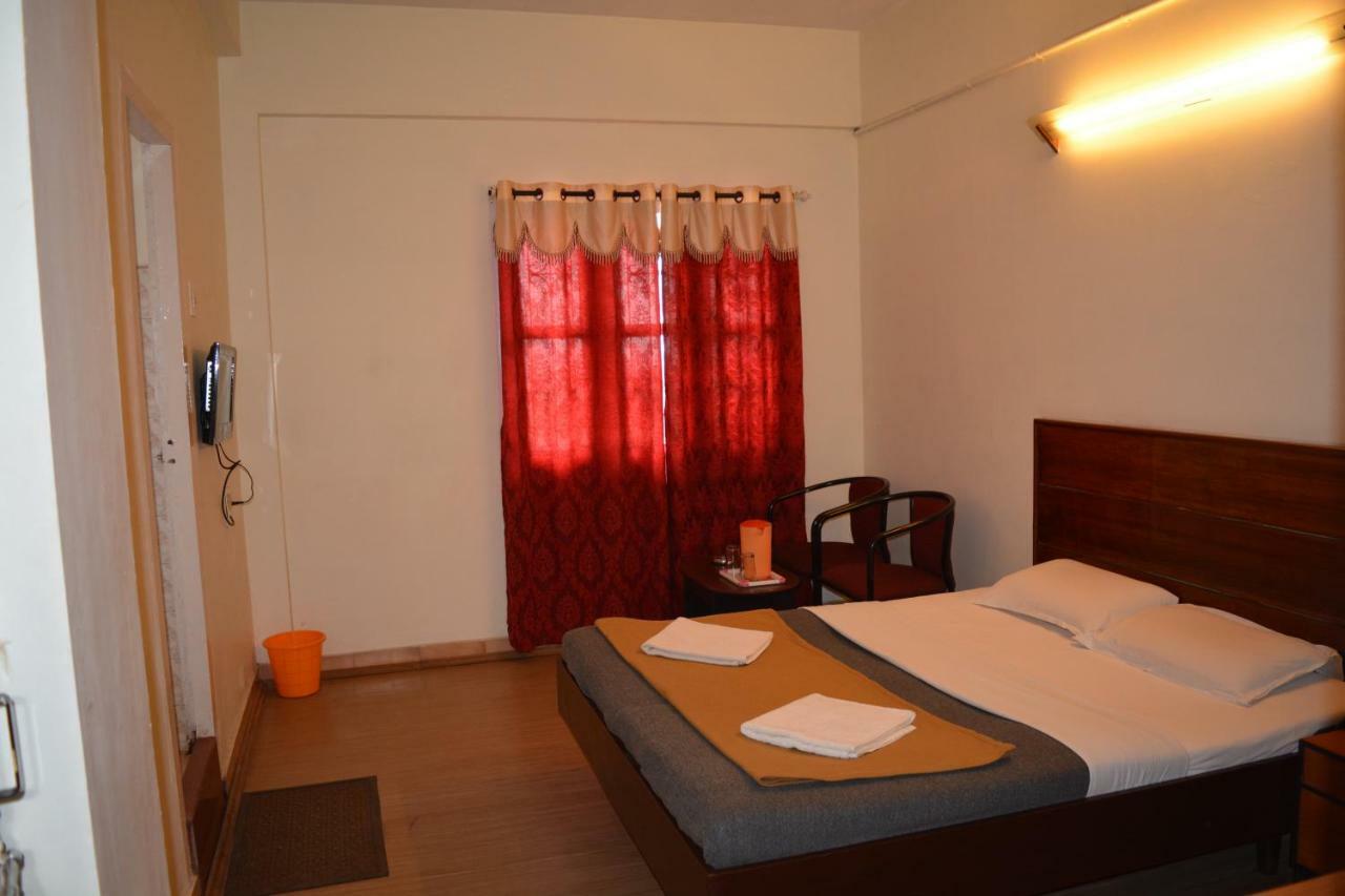 Hotel Blue Hills International Ooty Exterior foto